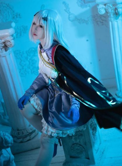 亚洲欧美综合精品成_剧情片高清完整版