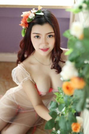 国产美女大胸按摩三级片_BD国语韩国电影在线观看