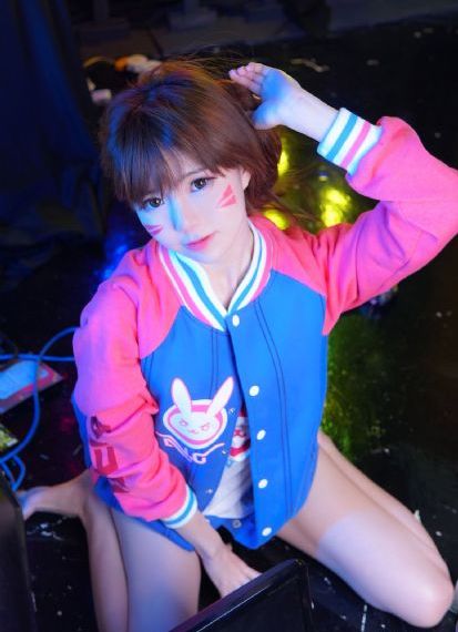 丰满大乳一级淫片免费播放_BD英语免费观看最新