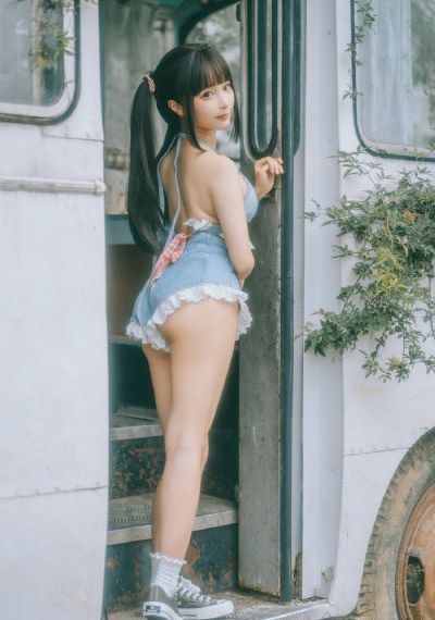 黄色一级生活片普通话_高清高清在线