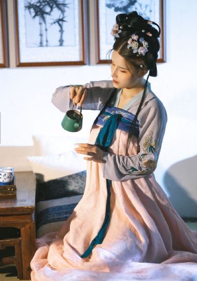 哪个网站可以看av_蓝光动漫在线观看