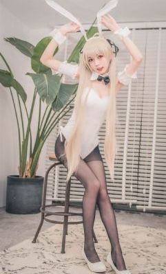 av人摸人人人澡人人超碰小说_BD在线手机播放