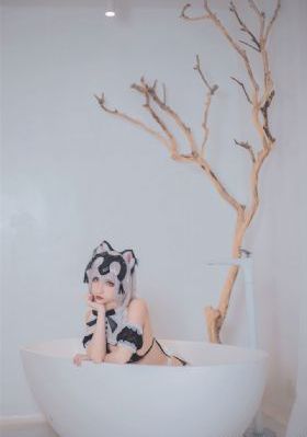 自拍偷拍第八页_蓝光超清免费观看